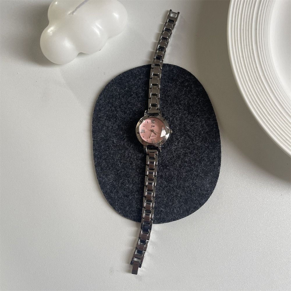 Classic Exquisite Golden Wrist - Smartwatch Vintage Watches For Women บทวิจารณ์และราคา